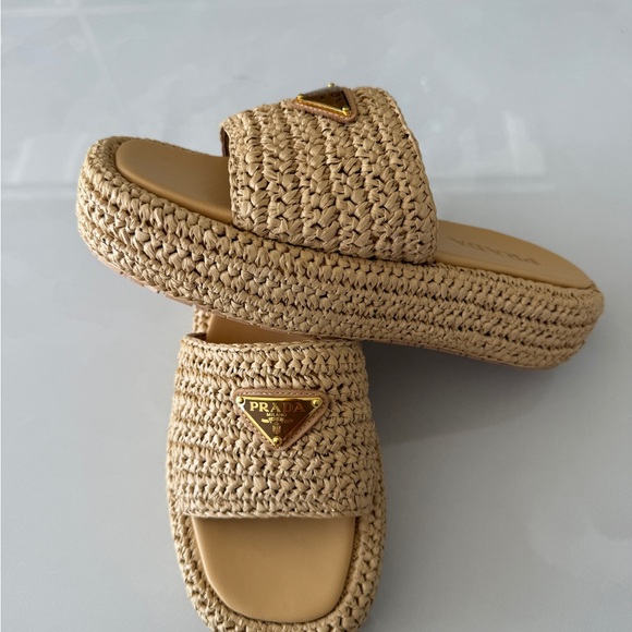 Prada Beige Woven Raffia Slide Sandals Size 37 - Picture 3 of 8